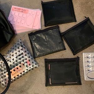 Tiny starter kit for makeup consultants!